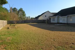 2914 Flowering Bradford Way, Fayetteville, NC 28306 - Photo 3