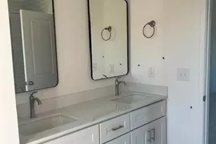 102 Sunny Acres Ln, Clinton, NC 28328 - Photo 11