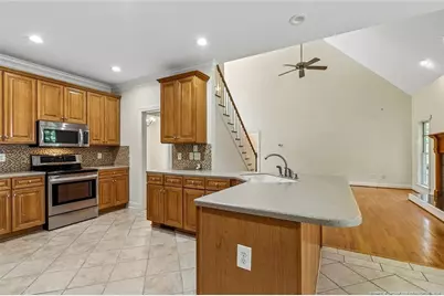 2600 Buckingham Drive, Sanford, NC 27330 - Photo 13