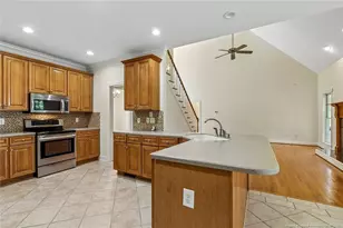 2600 Buckingham Dr, Sanford, NC 27330 - Photo 13