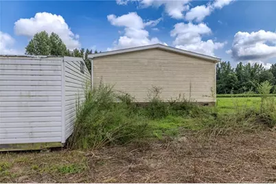 63 Newton Road, Red Springs, NC 28377 - Photo 9