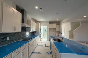 78 Graduate Ct, Spring Lake, NC 28390 - Photo 5