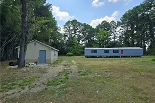 4609 Sterling St, Fayetteville, NC 28306 - Photo 9