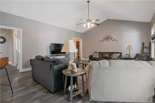 21 Rolling Pines Dr, Spring Lake, NC 28390 - Photo 11