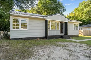 821 Sandalwood Dr, Fayetteville, NC 28304 - Photo 3