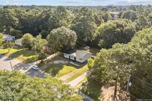 821 Sandalwood Dr, Fayetteville, NC 28304 - Photo 5