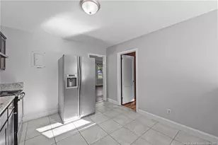 821 Sandalwood Dr, Fayetteville, NC 28304 - Photo 19