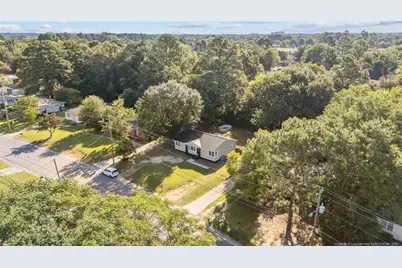 821 Sandalwood Drive, Fayetteville, NC 28304 - Photo 5