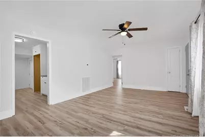 209 N Lynn Avenue, Fayetteville, NC 28301 - Photo 9