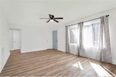 209 N Lynn Avenue, Fayetteville, NC 28301 - Photo 7