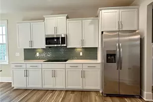 641 Cresswell Moor Wy, Fayetteville, NC 28311 - Photo 13