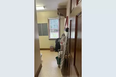 200 Londonderry Drive, Lumberton, NC 28358 - Photo 17