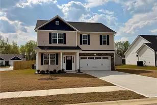 228 Watercress Ln, Raeford, NC 28376 - Photo 3