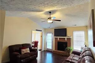 2216 Cliff Swallow Drive, Fayetteville, NC 28306 - Photo 3