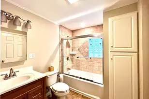 4447 Wellington Dr, Fayetteville, NC 28314 - Photo 9