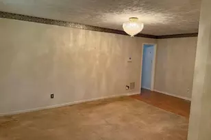 7205 Godfrey Dr, Fayetteville, NC 28303 - Photo 3