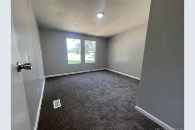 14409 Nc Highway 130 W, Maxton, NC 28364 - Photo 17