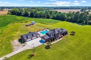 499 Price Rd, Fairmont, NC 28340 - Photo 3