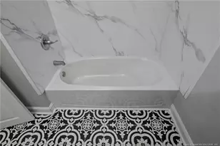 128 W Cir Ct., Fayetteville, NC 28301 - Photo 21