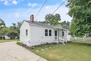 128 W Cir Ct., Fayetteville, NC 28301 - Photo 1