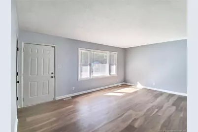 1086 Essex Place, Fayetteville, NC 28301 - Photo 3