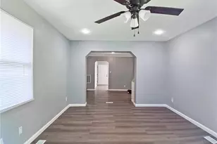 1086 Essex Pl, Fayetteville, NC 28301 - Photo 7