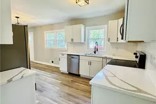 815 Park Ave, Sanford, NC 27330 - Photo 7