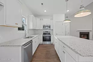 2401 Sunset Harbor Rd SE, Bolivia, NC 28422 - Photo 15