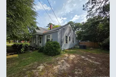 124 N Wright Street, Raeford, NC 28376 - Photo 13