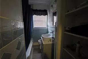 124 N Wright St, Raeford, NC 28376 - Photo 7