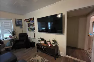 124 N Wright St, Raeford, NC 28376 - Photo 3