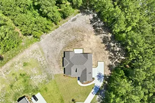 509 Autumn Leaf Ct, Lumberton, NC 28358 - Photo 47