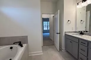 509 Autumn Leaf Ct, Lumberton, NC 28358 - Photo 17