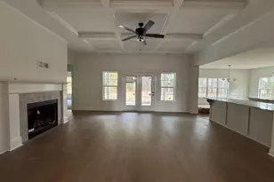 509 Autumn Leaf Ct, Lumberton, NC 28358 - Photo 3