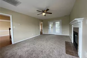 5234 Woodpecker Dr, Hope Mills, NC 28348 - Photo 5