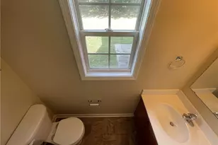 5234 Woodpecker Dr, Hope Mills, NC 28348 - Photo 9