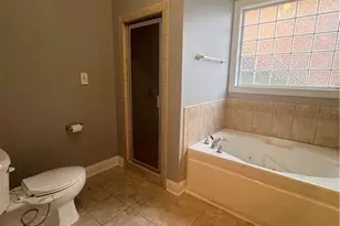 2661 Lockwood Dr, Fayetteville, NC 28303 - Photo 9