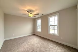 640 Cresswell Moor Wy, Fayetteville, NC 28311 - Photo 33