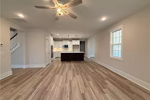 640 Cresswell Moor Wy, Fayetteville, NC 28311 - Photo 9