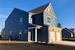 4531 Bunkers Bay Ln, Hope Mills, NC 28371 - Photo 3