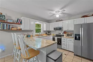 76 N Hillside Dr, Spring Lake, NC 28390 - Photo 9