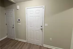 5334 Holland Park Ave, Fayetteville, NC 28314 - Photo 3