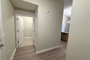 5334 Holland Park Ave, Fayetteville, NC 28314 - Photo 9