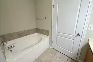 5334 Holland Park Ave, Fayetteville, NC 28314 - Photo 15