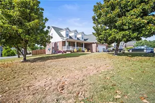 8440 Deertrot Dr, Fayetteville, NC 28314 - Photo 3