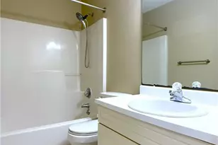 2079 Loganberry Dr, Fayetteville, NC 28304 - Photo 23