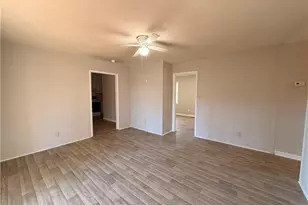 323 Cadmium Ct, Fayetteville, NC 28311 - Photo 5