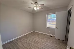 323 Cadmium Ct, Fayetteville, NC 28311 - Photo 9