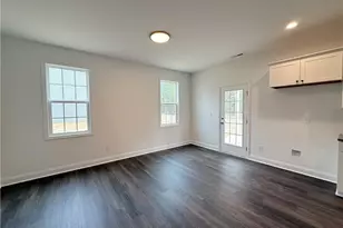 328 Sacksonia St, Raeford, NC 28376 - Photo 15