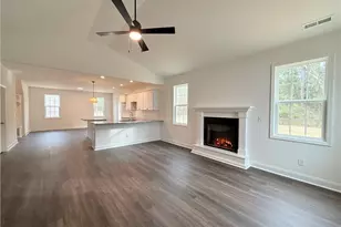 328 Sacksonia St, Raeford, NC 28376 - Photo 9